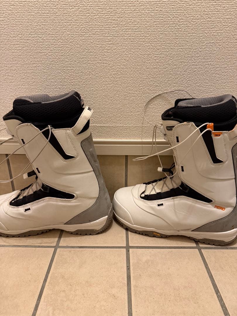 スノーボード NITRO VENTURE PRO TLS 27.5cm