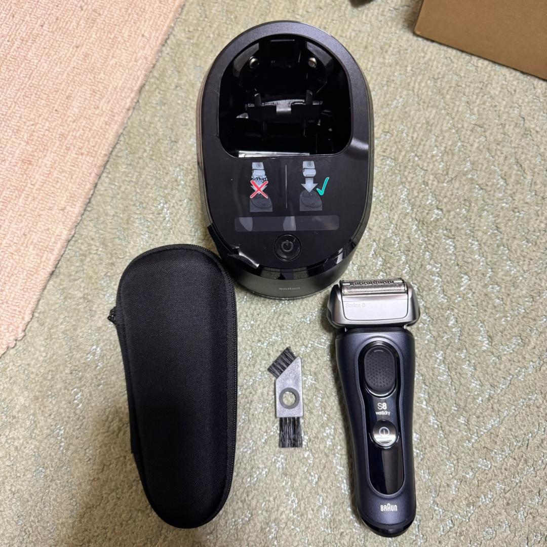 ブラウン 電気シェーバー シリーズ8 洗浄機付き 美品 洗浄器:あり ブラウン ブラウン シリーズ8のシェーバー 比較 2026年
