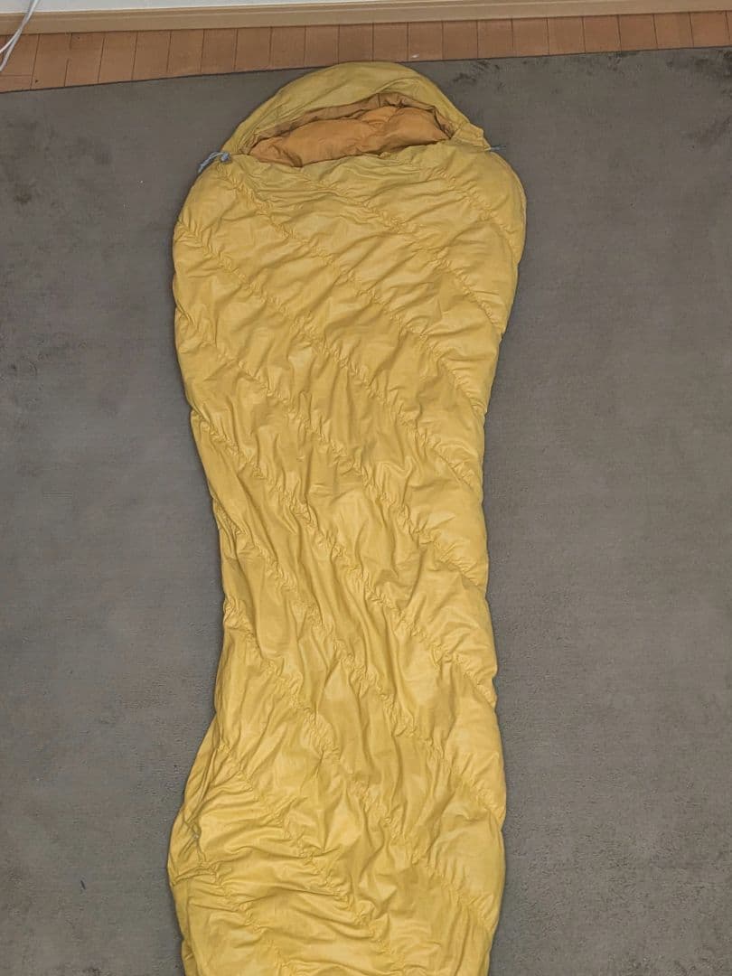 モンベル スパイラルダウンハガー650 #2 左ジッパーイエロー モンベル スパイラルダウンハガー650 #2 左ジッパーイエロー