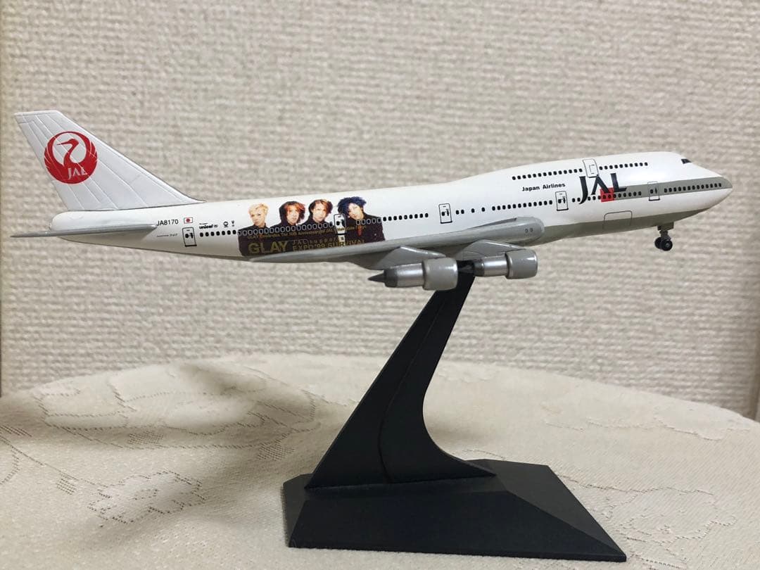 GLAYジャンボJAL ボーイング747 GLAYデザイン 1/400