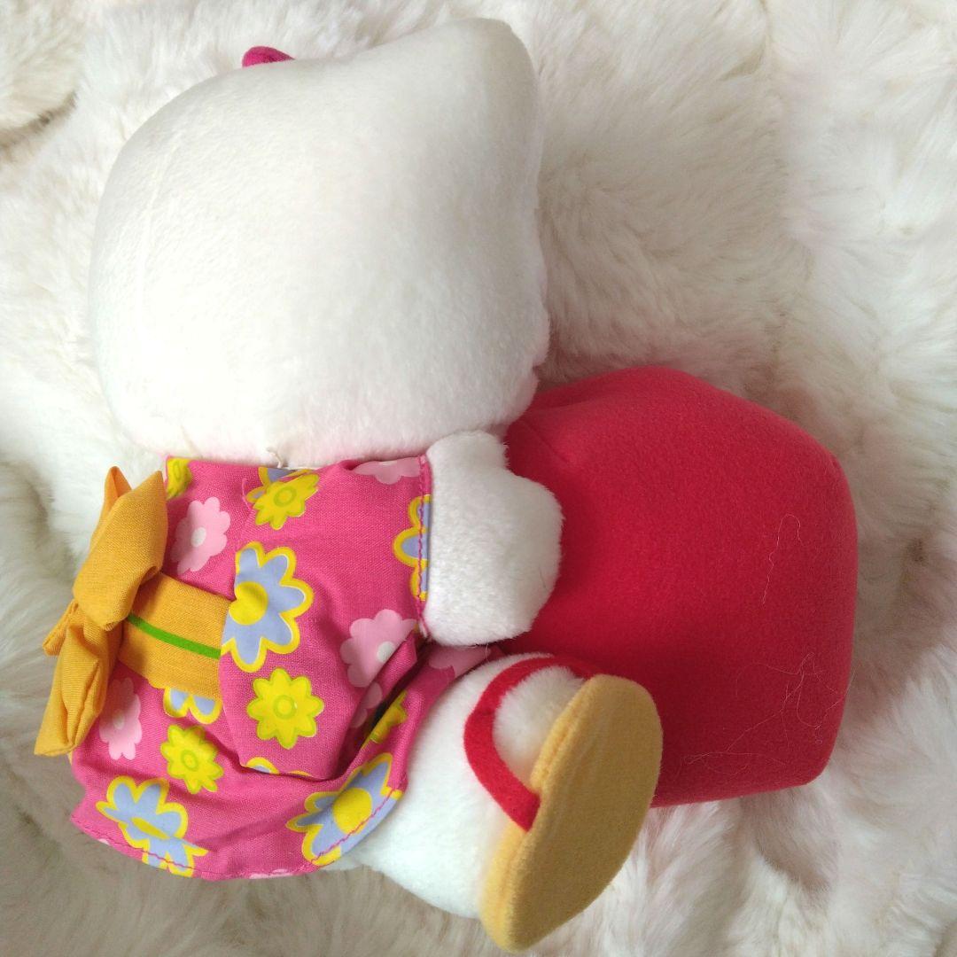 ご当地キティ　和歌山　紀州梅　ハローキティ　ぬいぐるみ　キティ　サンリオ