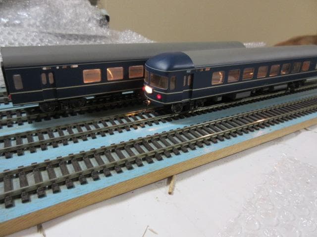 国鉄 20系 特急形緩急客車 2両セット HOゲージ (金属製・カツミ製）