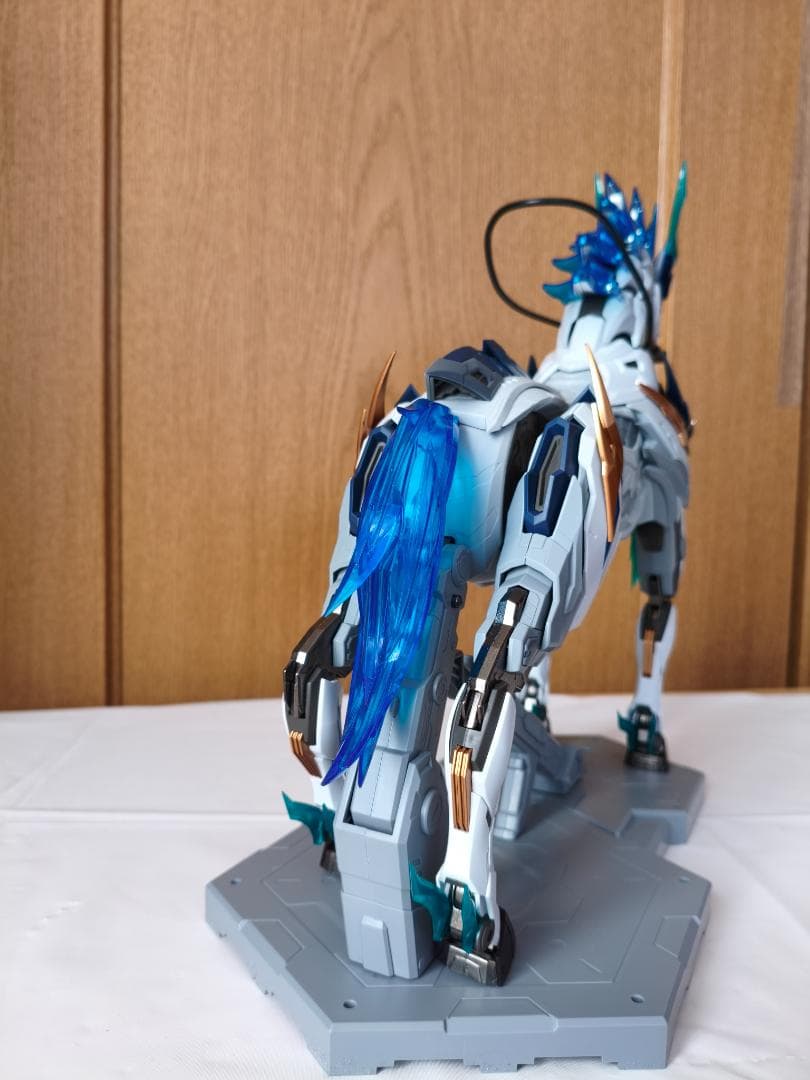 摩動核　天佑星 龍胆虎将 趙雲 玉蘭白龍駒付き MNP-XH05　素組み完成品