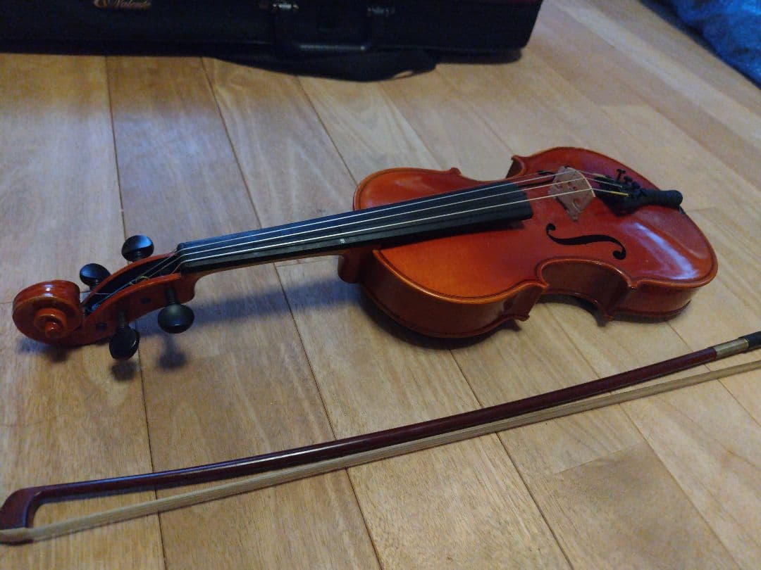 バイオリン 本体 ハードケース付き - メルカリ