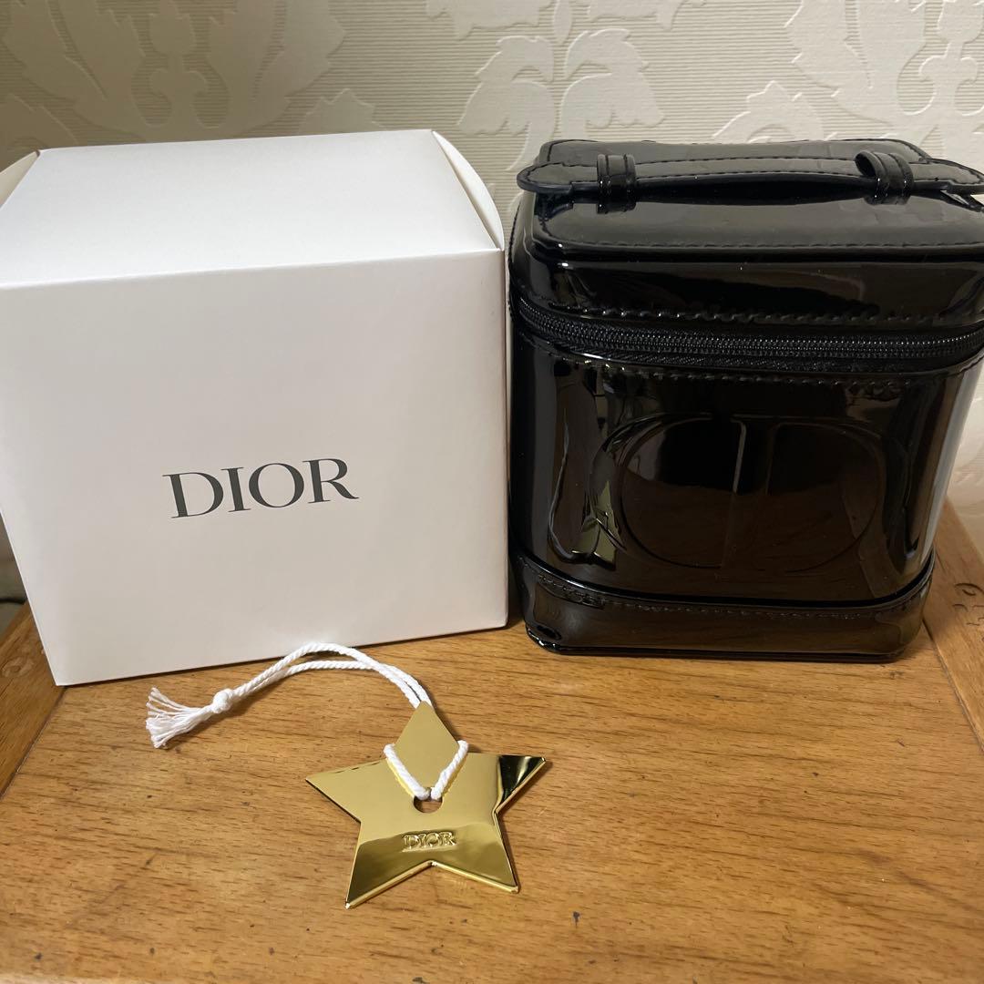 新品 Dior ディオール パテントバニティポーチ ノベルティ ポーチ