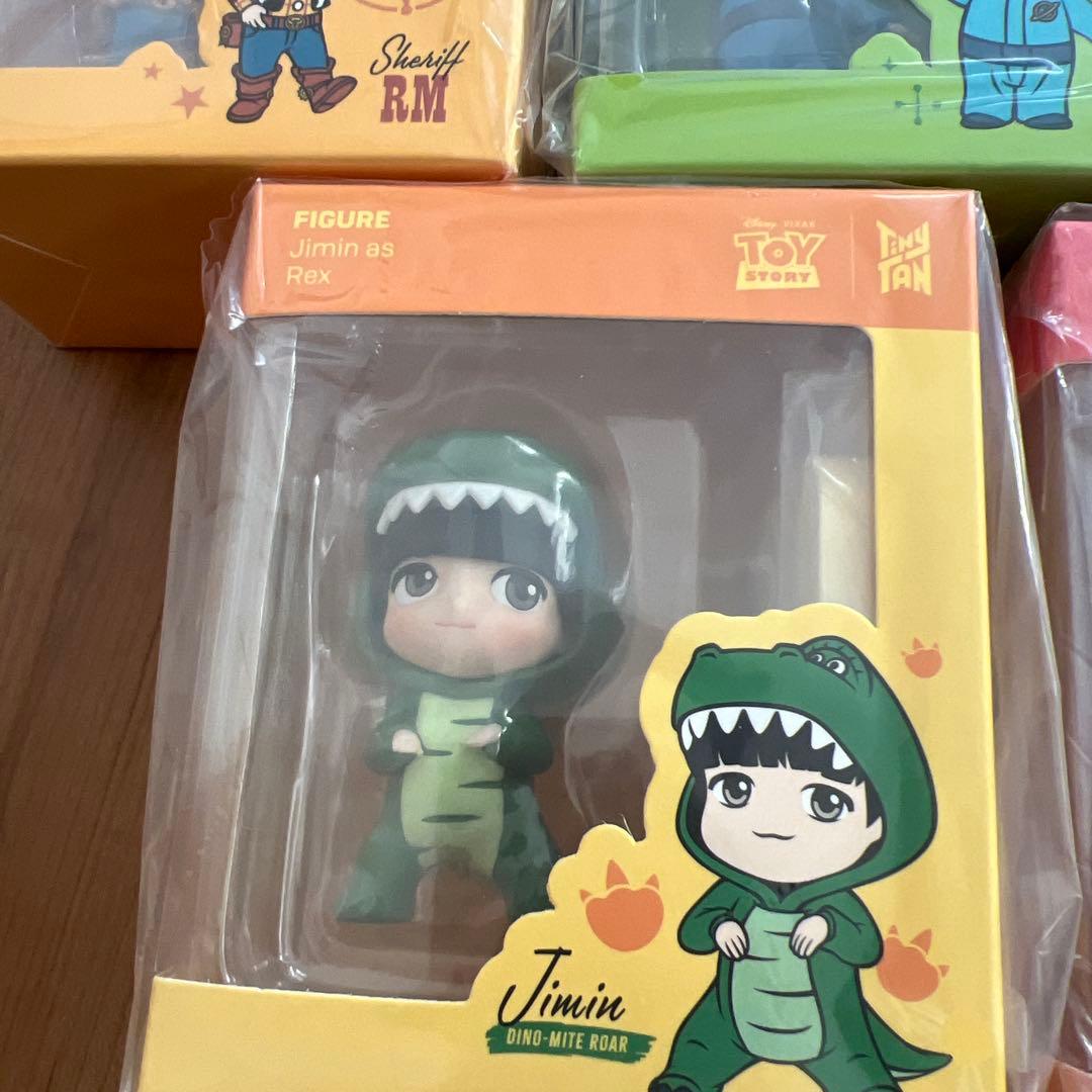 BTS✖️トイ・ストーリー タイニータン　フィギュアセット