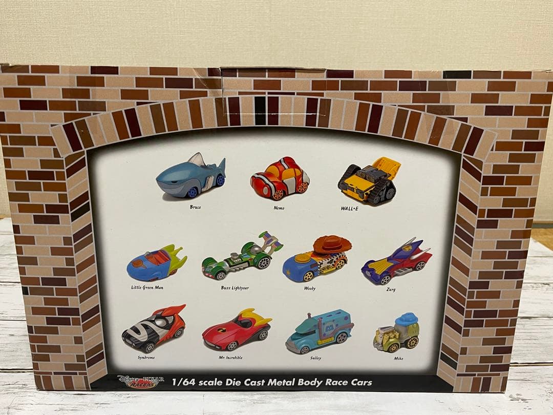 【日本未発売・WDW限定】PIXAR作品カーズフィギュアセット