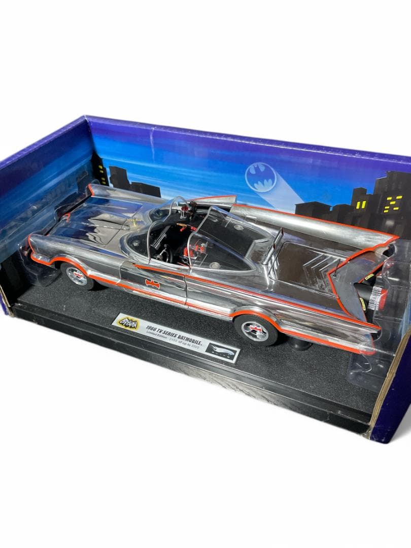 限定3000台 MATTEL 1/18 エリート バットモービル シルバーメッキ