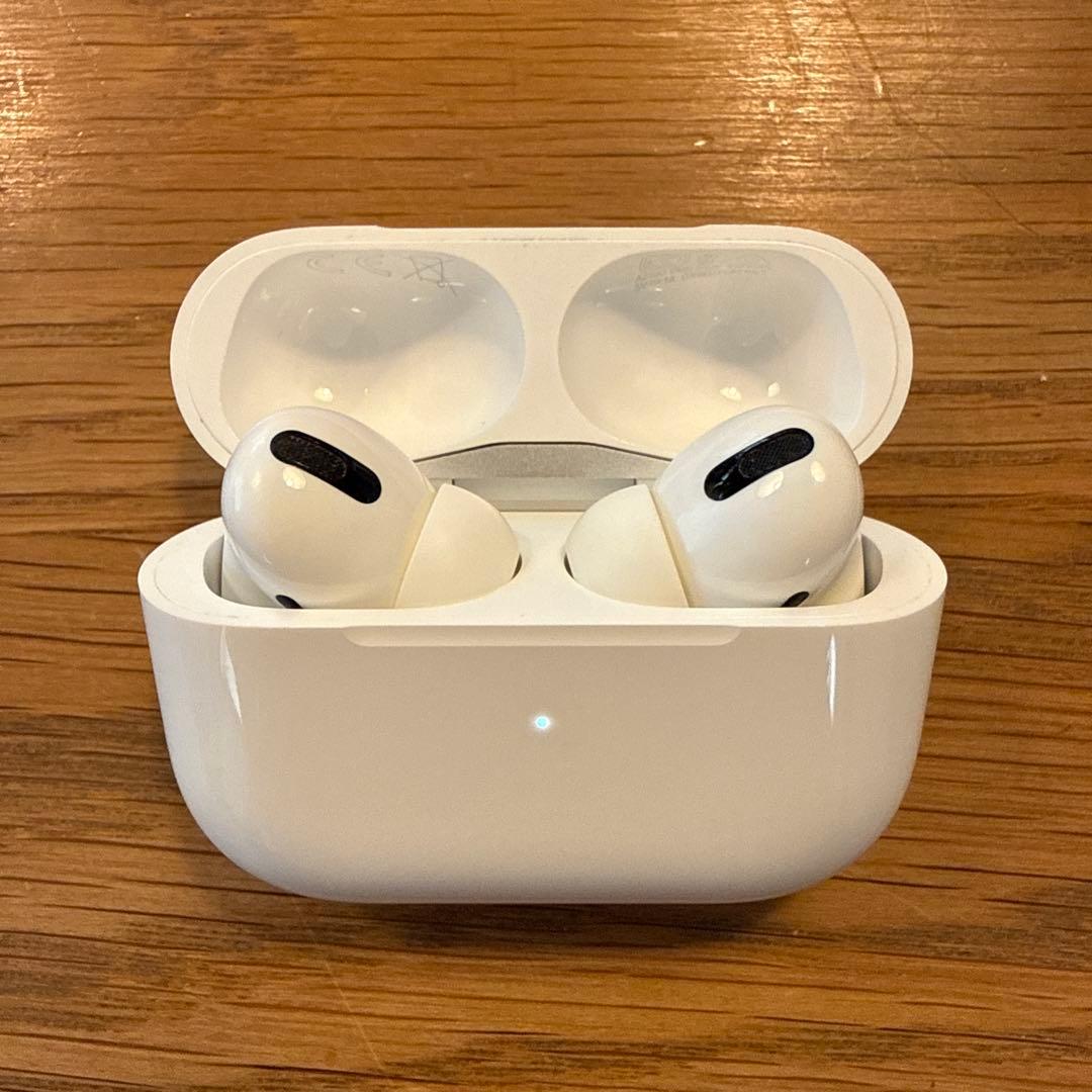 AirPods Pro 第一世代A2084 AirPods Pro 1st Gen Left Ear Replacement (A2084) | RecellExchange