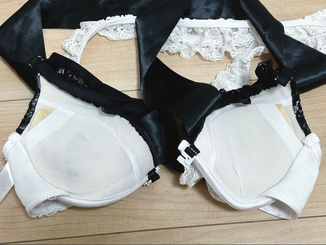 MARS♡1度着用のみ／未使用に近い／訳あり品♡厚盛りパッド♡見せブラ♡魅せブラ