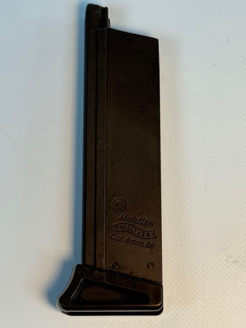 マルゼン製ワルサーニューPPK/Sブラックメタルモデル（ガスブローバック）