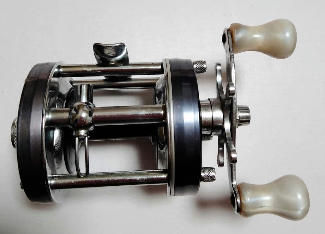 アブガルシア6500C アブ ガルシア AMBASSADEUR 6500CS ROCKET GUNNAR (リール) 価格比較