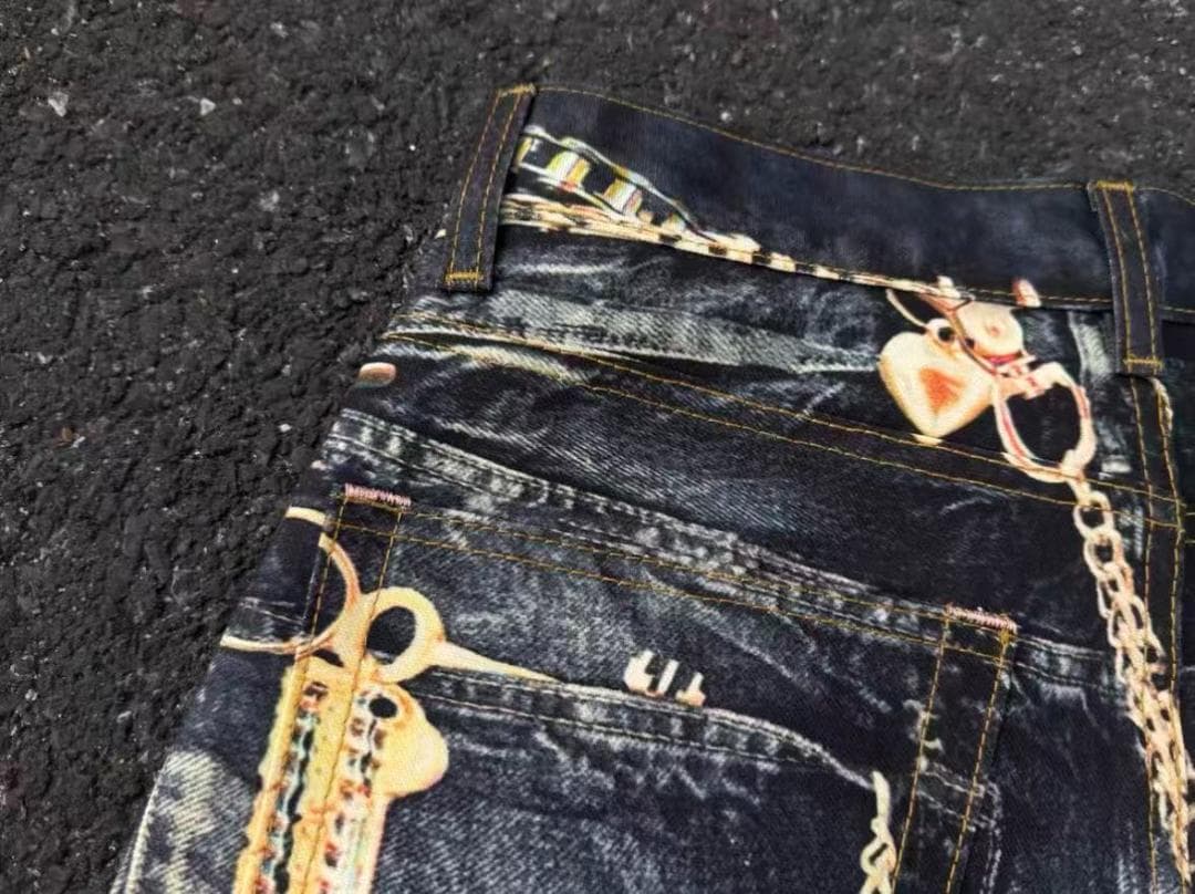 馬年限定 Acne Studios チェーン柄ジッパーパンツ - メルカリ