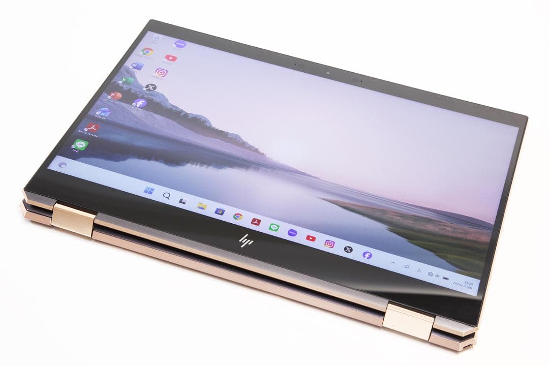 クリエイターモデル／超高解像度4K／新品バッテリー】Spectre x360