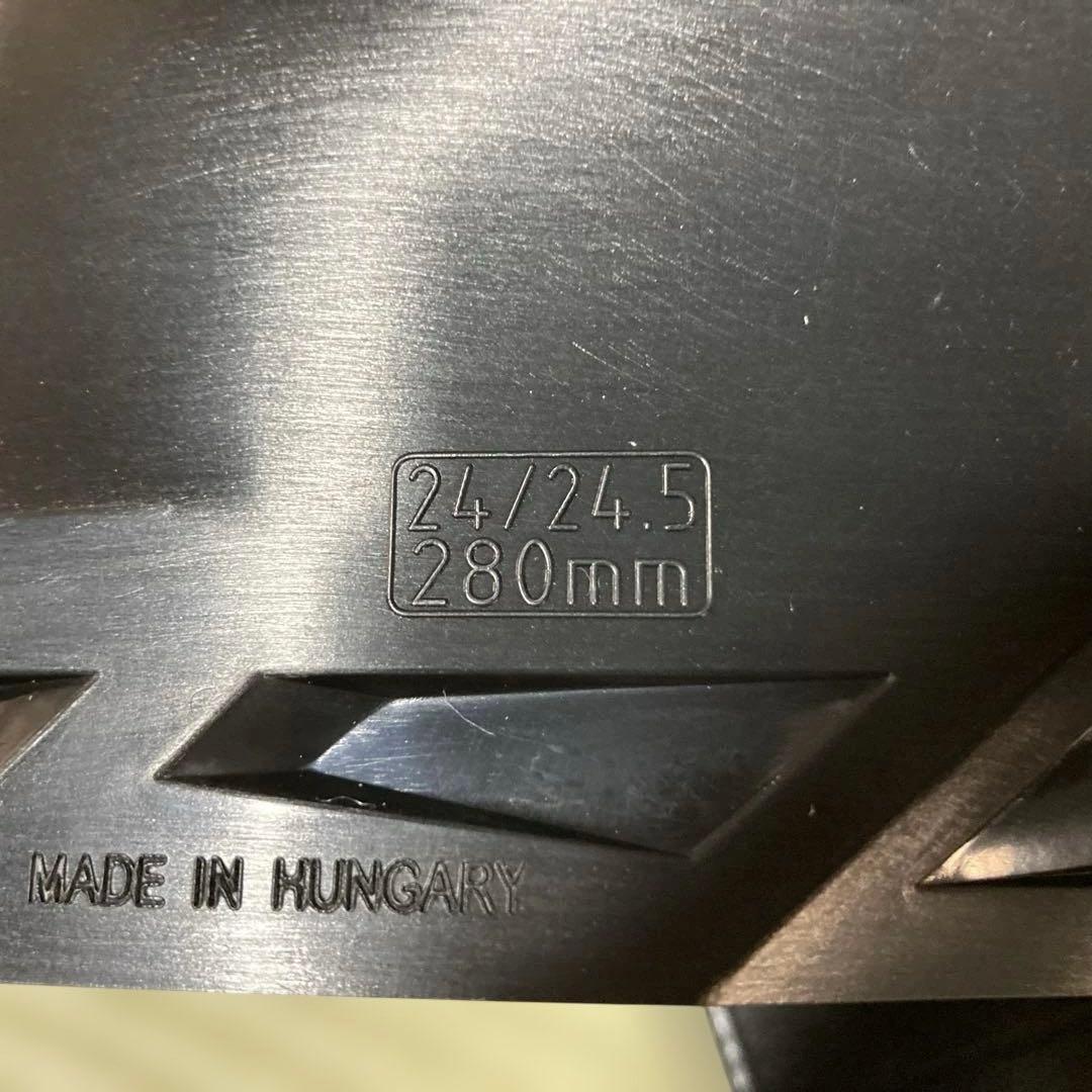 23/24 新品 NORDICAドーベル5M 24.5cm