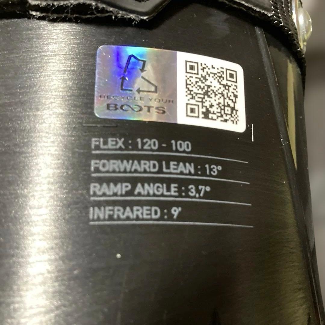 23/24 新品 NORDICAドーベル5M 24.5cm