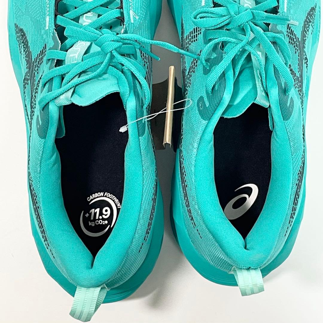 【未使用品】アシックス　NOVABLAST5 32.0cm ランニングシューズ