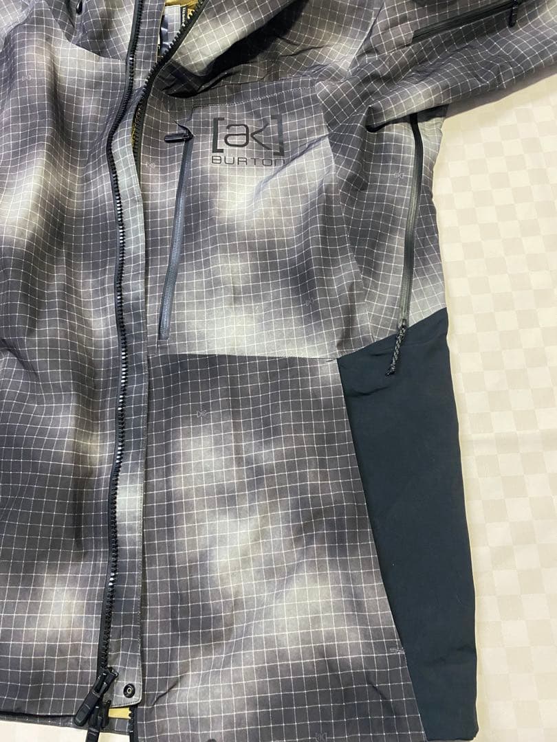 e886☆Burton[ak] ゴアテックススノーボードジャケット Lサイズ - メルカリ