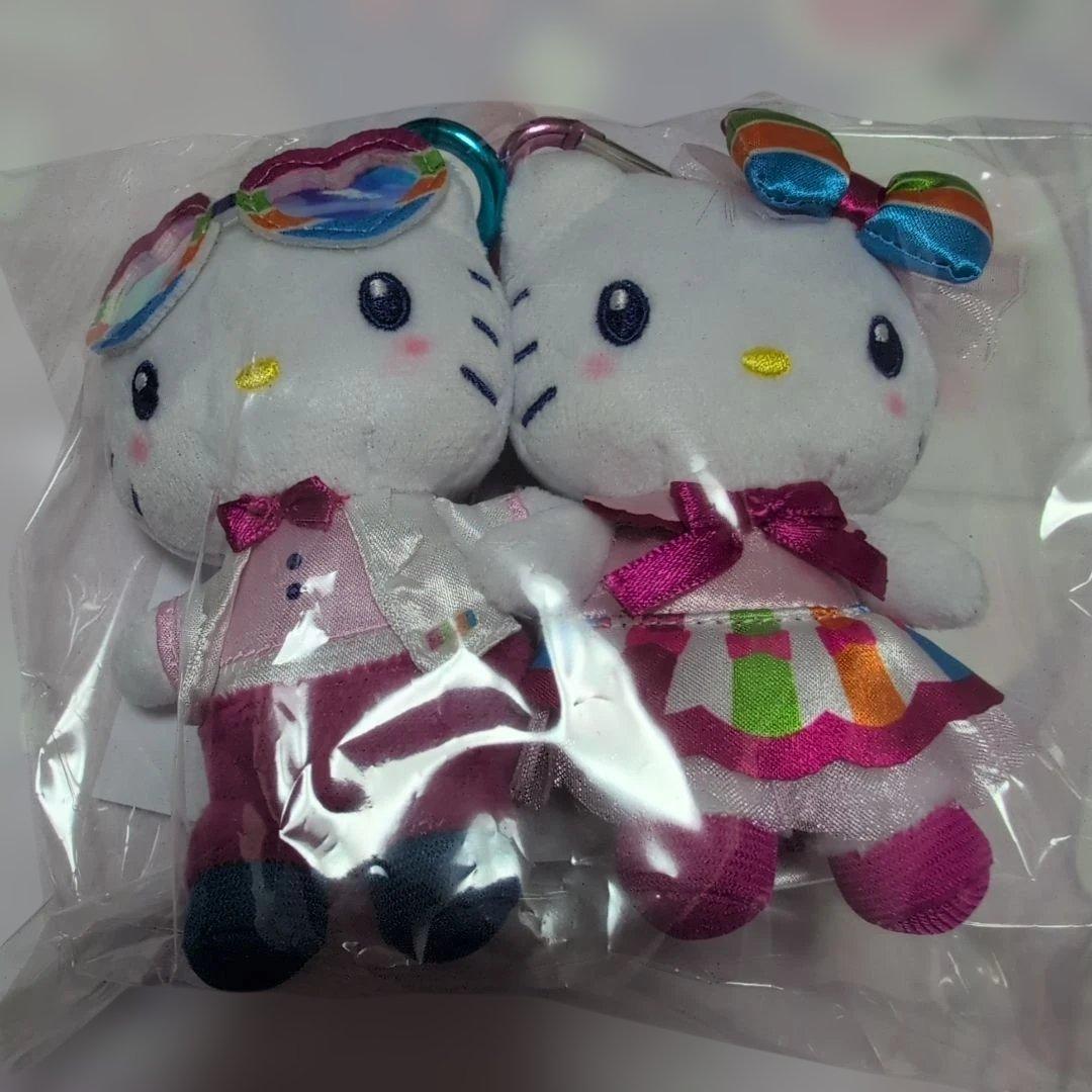 iAEON ハローキティ＆ディアダニエル ペアぬいぐるみ チャーム - メルカリ