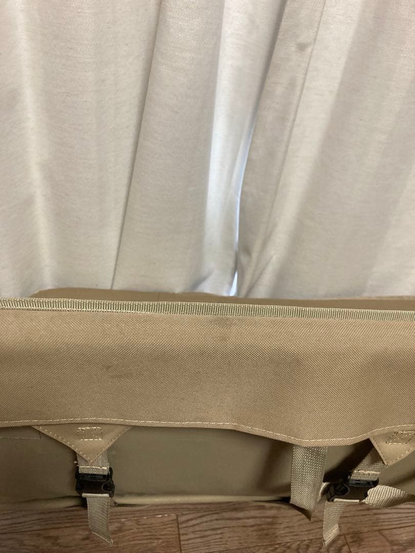 DOD 折りたたみアウトドアベンチ. タン - メルカリ