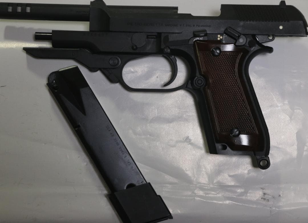 KSCコーポレーション製 ABS樹脂製モデルガン ベレッタM93R SPG