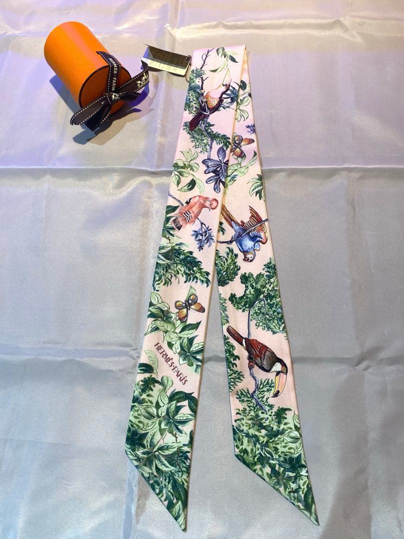 エルメス　2026春夏コレクション新作 ツイリー 《赤道直下》新品未使用品