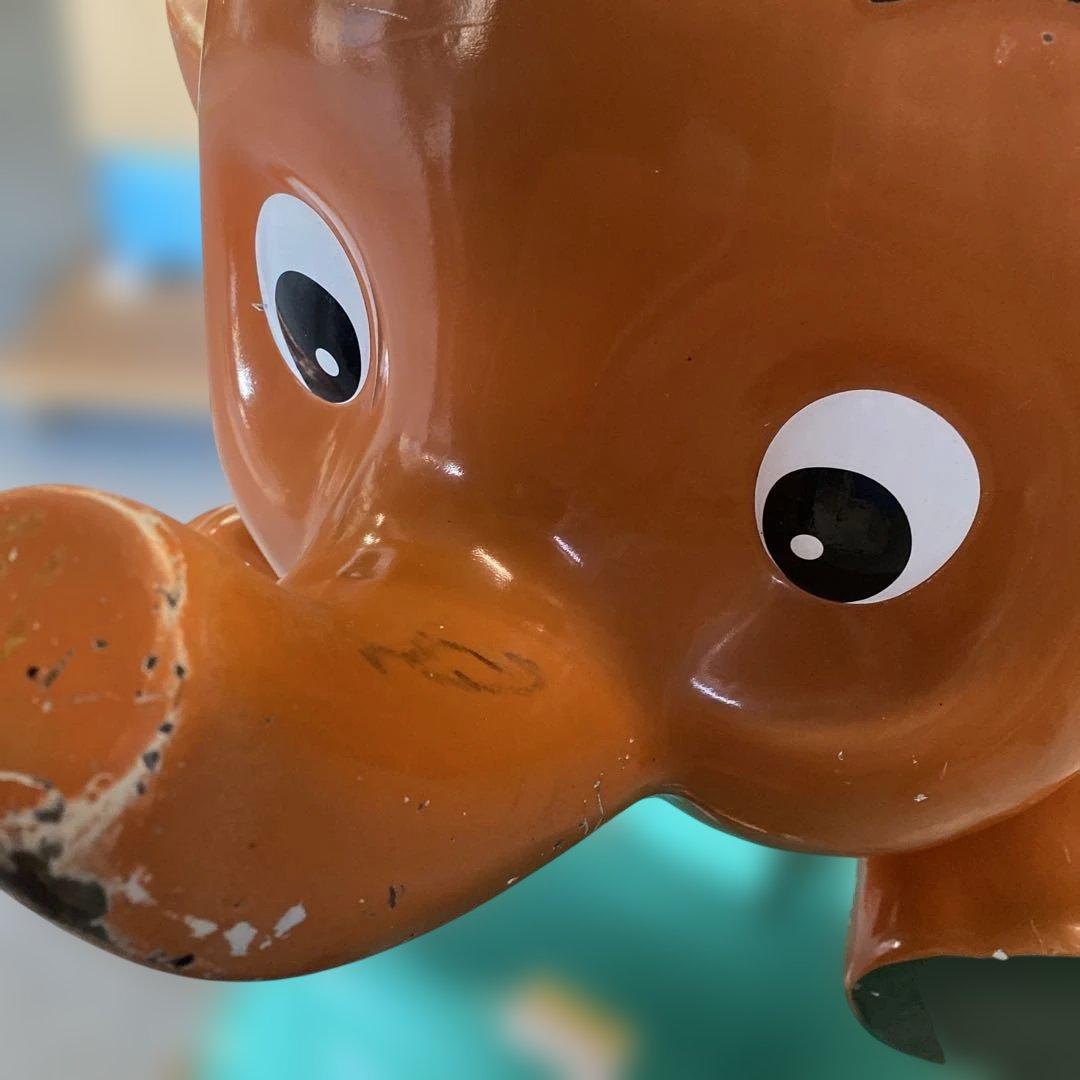 さとちゃんムーバー　サトウ製薬 ゾウ型遊具 オレンジ　動きます！歌います！