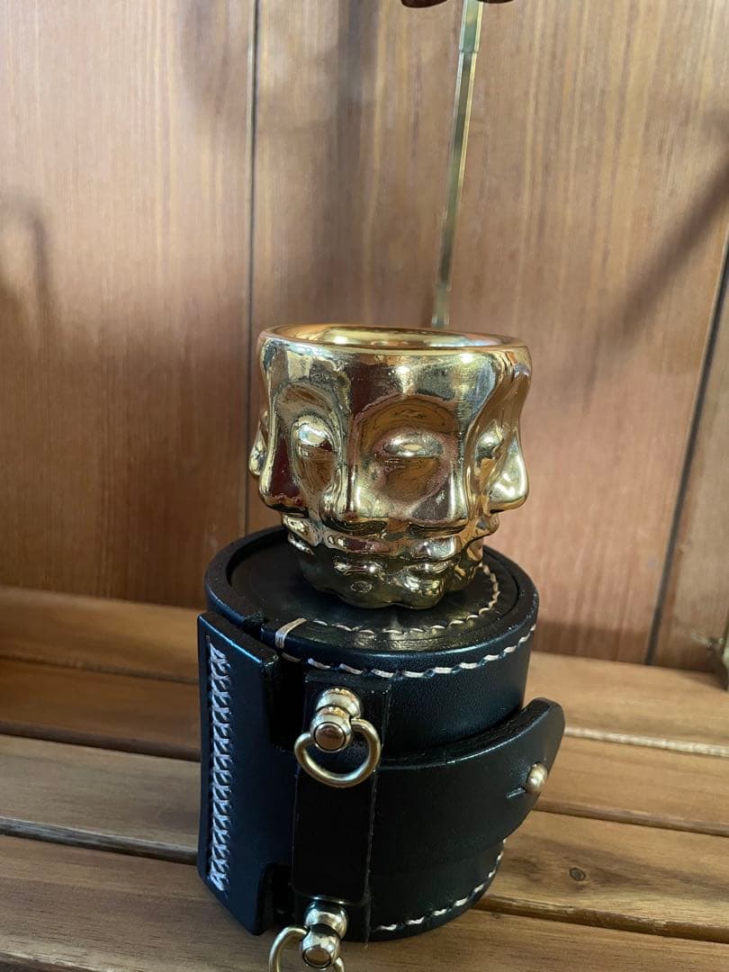 明日の朝まで特別価格。今村能章作　金色グラス専用ケース付き