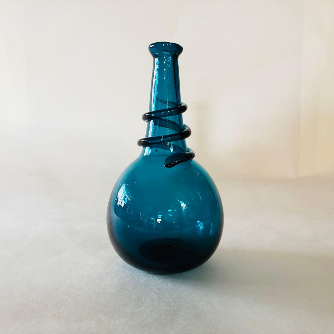 倉敷ガラス 小谷眞三 小谷真三 線巻瓶 花瓶