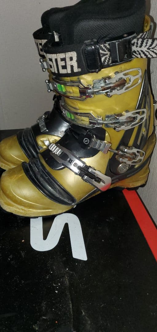 NTNテレマークブーツ SCARPA TX-COMP 26.0cm