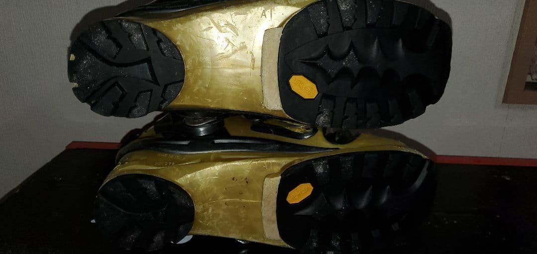 NTNテレマークブーツ SCARPA TX-COMP 26.0cm