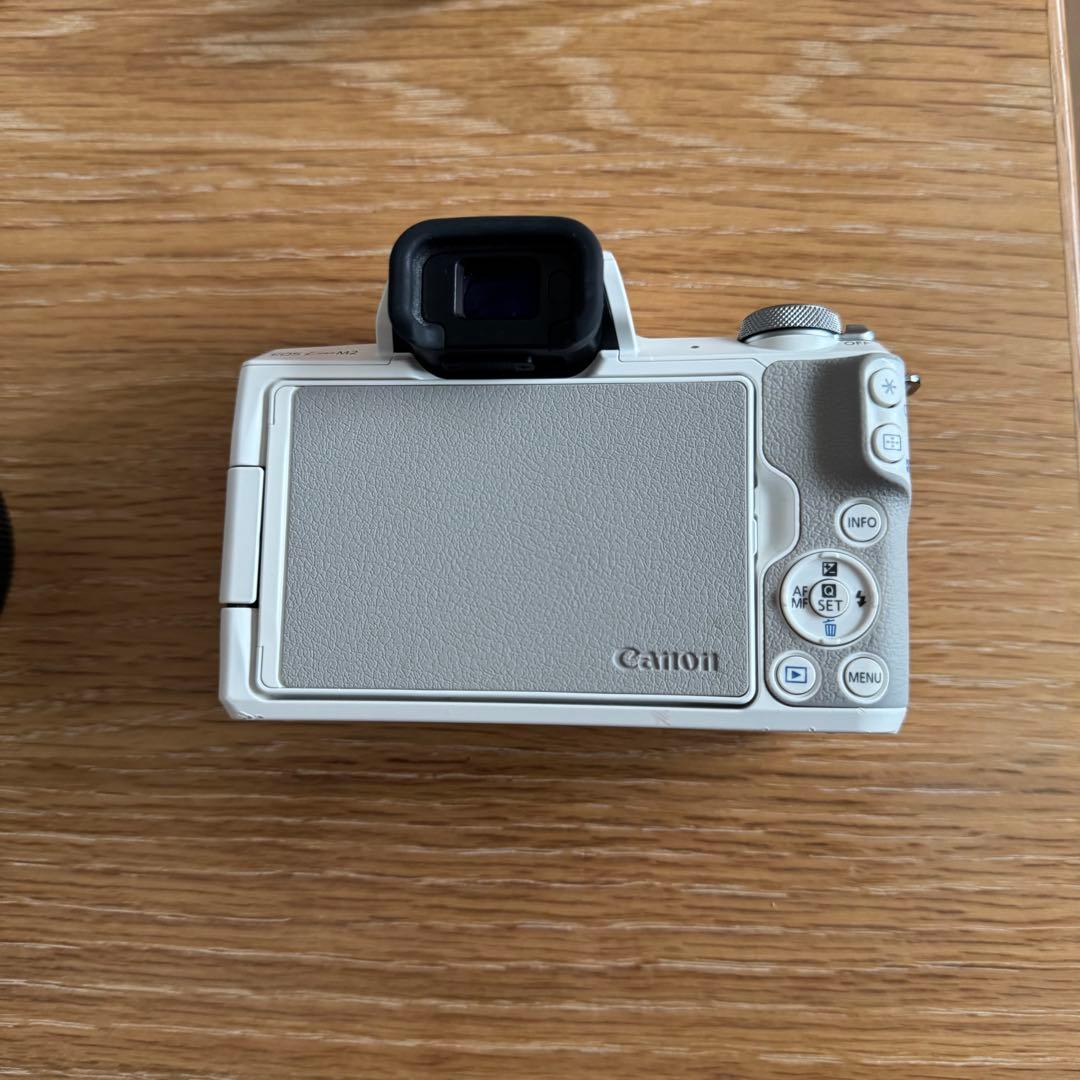 山*田様 《最終値下げ》 Canon EOS kiss M2 ホワイト レンズ2 - メルカリ