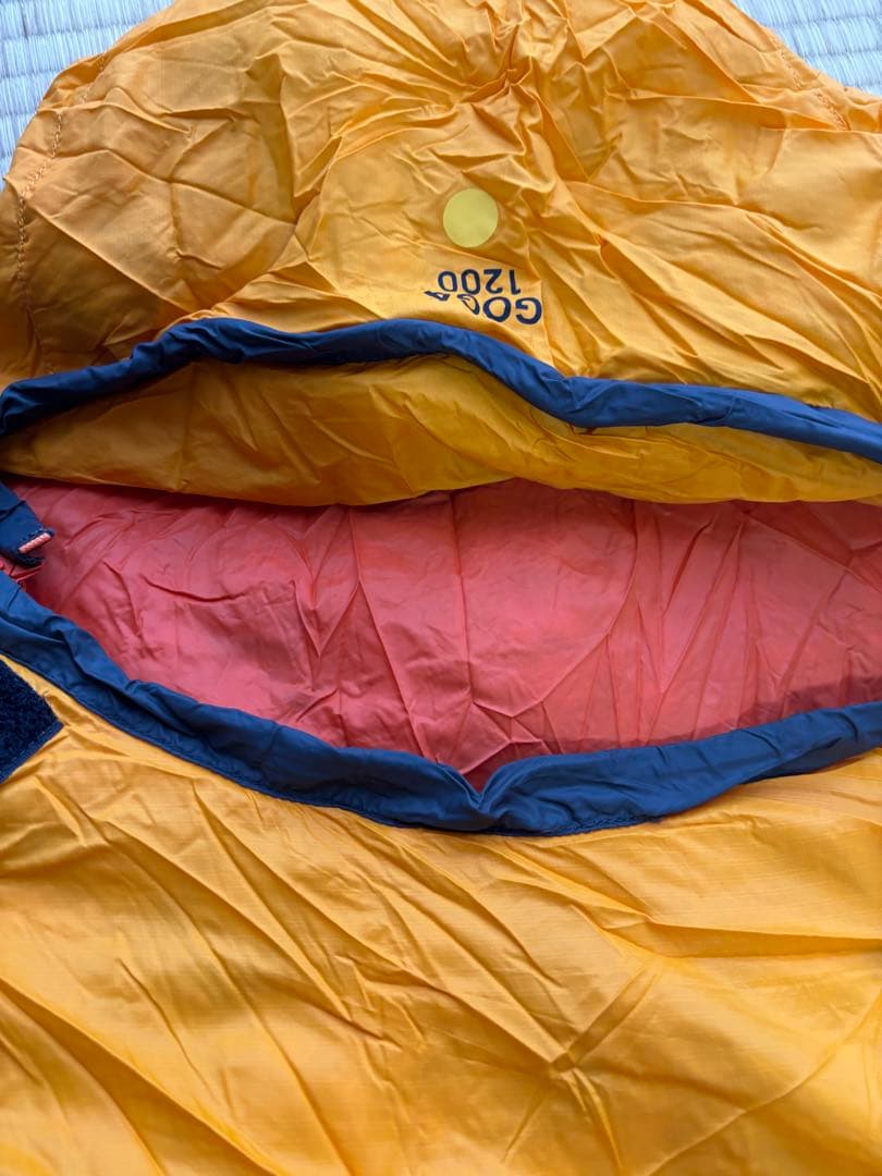 期間限定特価】HAGLÖFS GOC 1200 オレンジ寝袋 ホグロフス - メルカリ