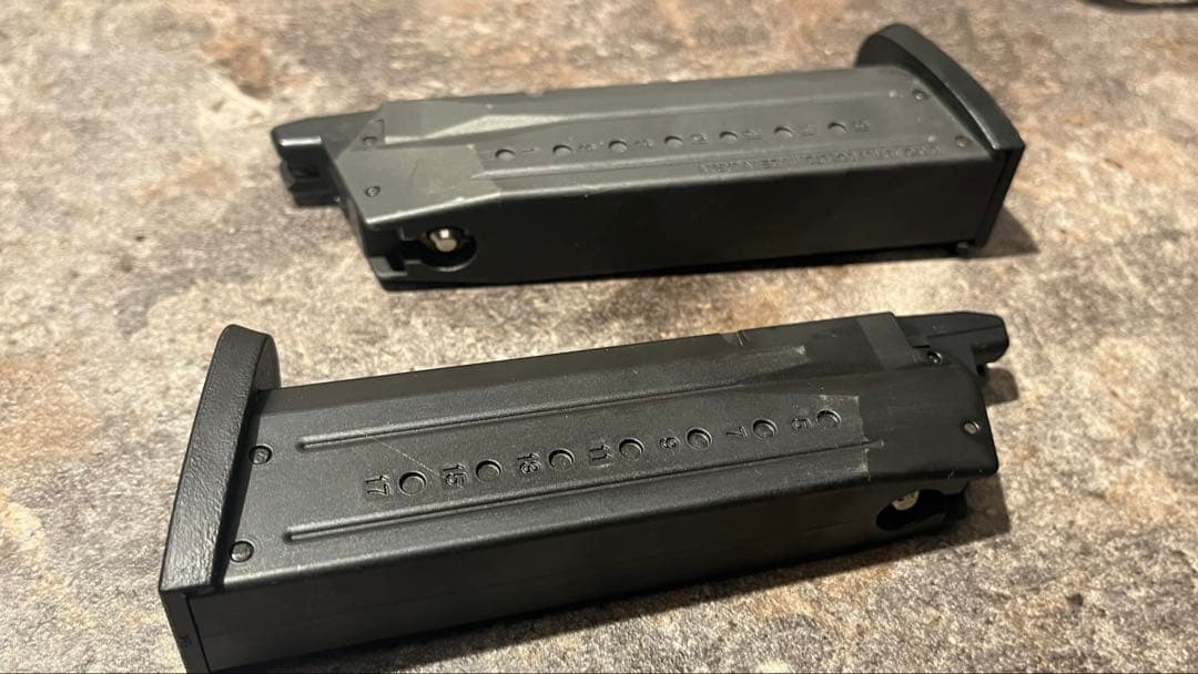 東京マルイ製ガスブローバックハンドガン　M&P9 ガスガン