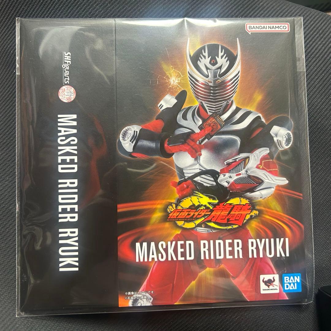 フィギュアーツ　真骨頂　仮面ライダー龍騎【開封済】　未開封スリーブ付き