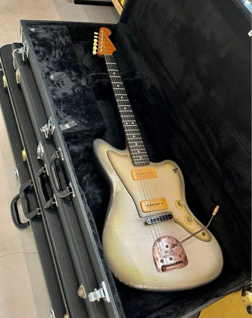 【最終値下げ】ジャズマスター DeliciousTaylorMade 最終値下げ】ジャズマスター DeliciousTaylorMade - メルカリ