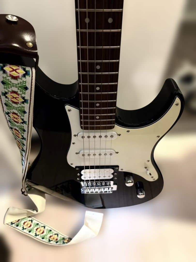 ギター YAMAHA / Pacifica / PAC212VQM