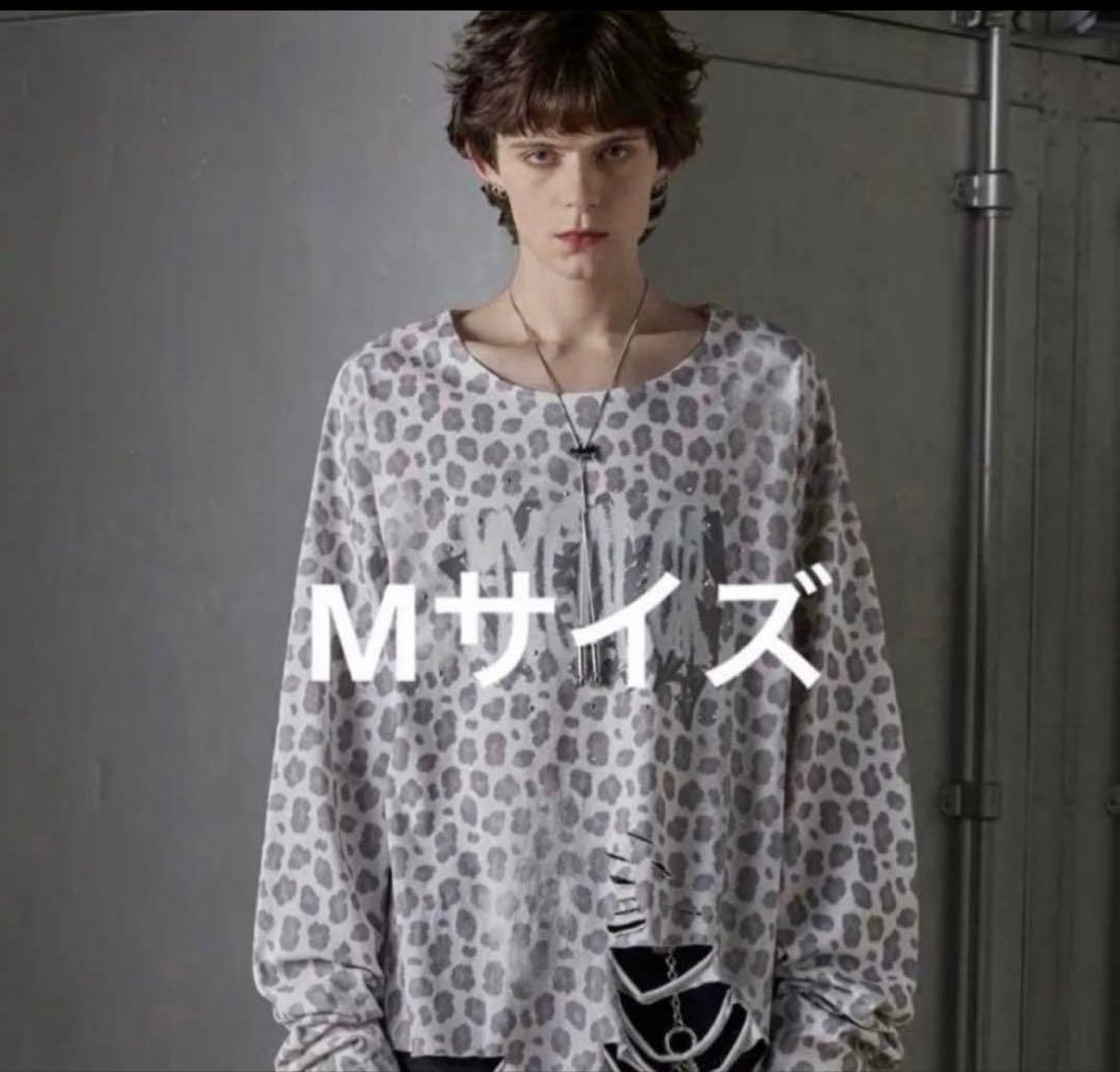 タグ付き新品】GRANCY 総柄ラインストーングラフィックロンT - メルカリ