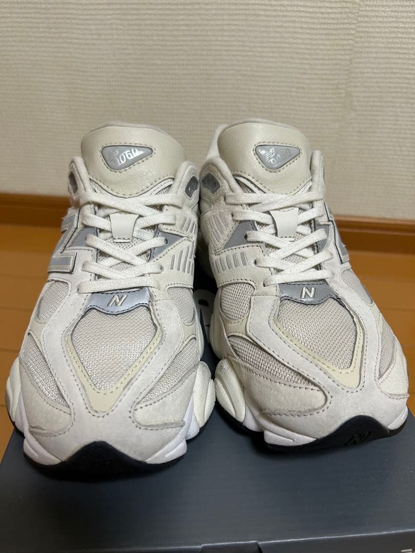 靴 New Balance U9060WHT 26.5cm