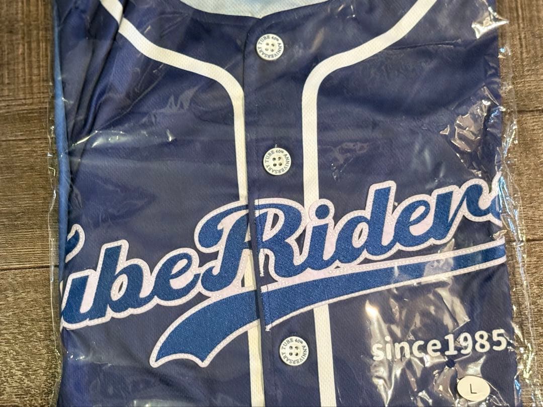 TUBE 40周年記念　アニバーサリーユニフォーム　横浜スタジア厶 RIDERS
