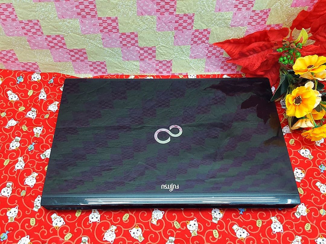 極上品！大人気！美品/3世代Corei3 /富士通 /新型Win11/動画編集