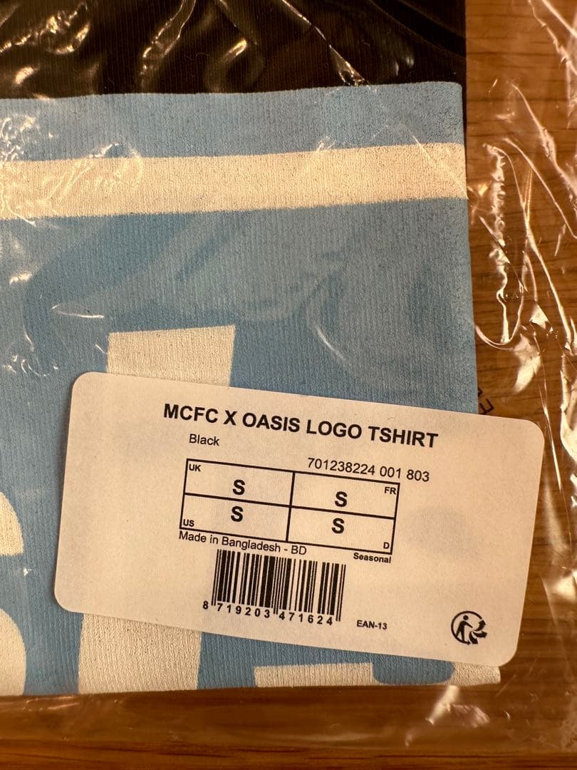 ミュージシャン Manchester City x oasis Logo T-Shirt