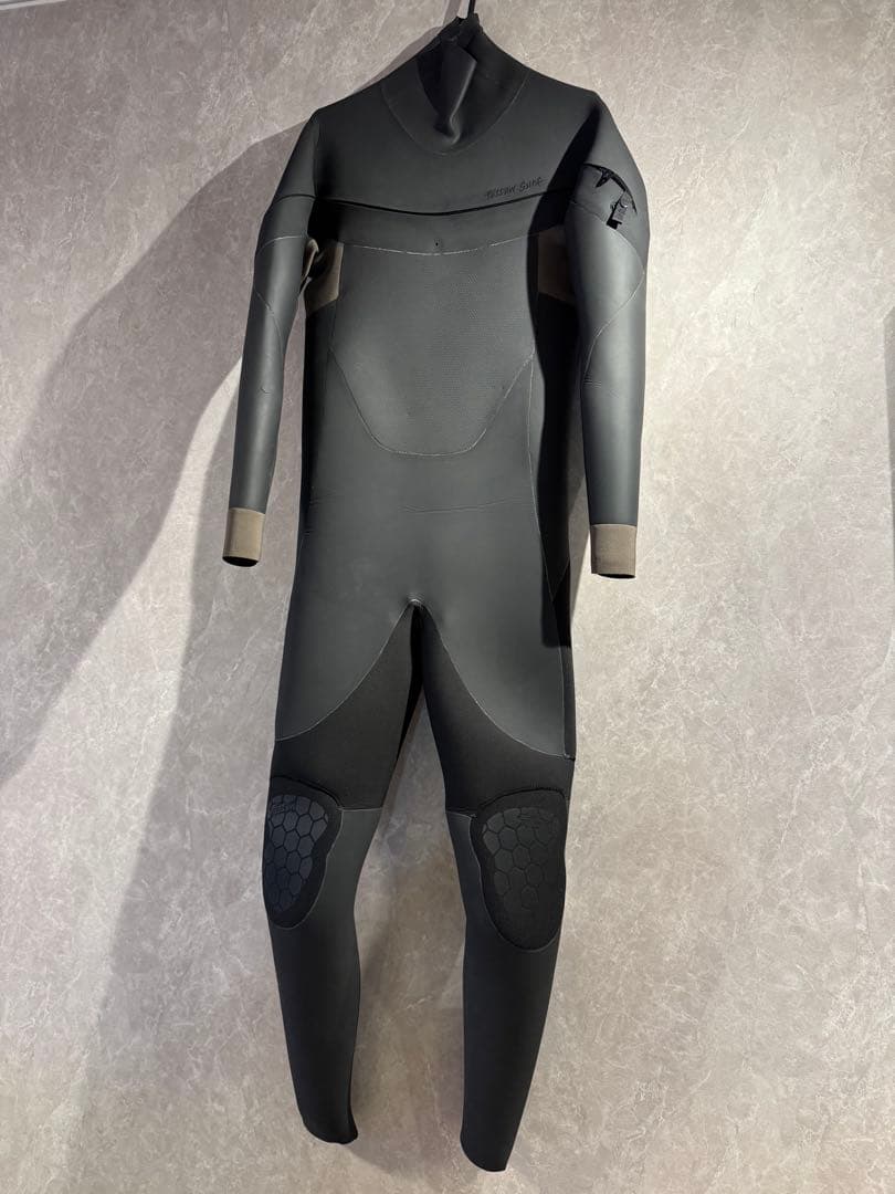 石井秀明編集のサーフィンワールド、76年の創刊号から79年末迄の