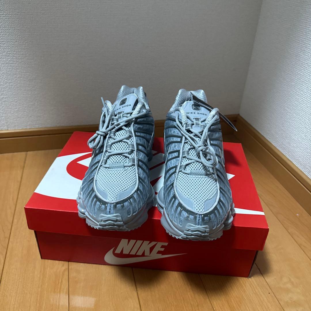 26 Nike Shox TL 