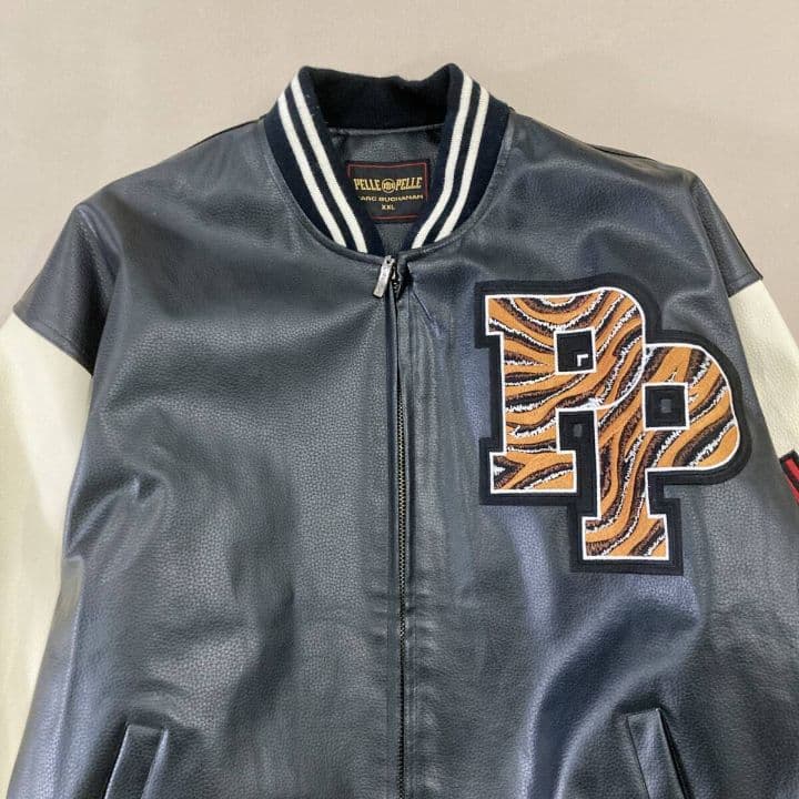 希少 レア PELLE PELLE ペレペレ オールレザー スタジャン 虎刺繍