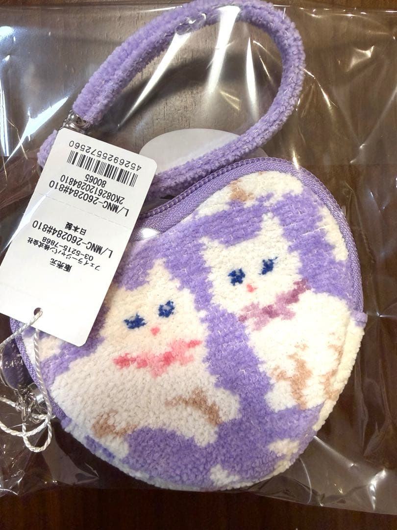 未開封 フェイラー モフモフネコチャン ハート型ポーチ オンライン限定カラー 未開封 フェイラー モフモフネコチャン ハート型ポーチ オンライン限定