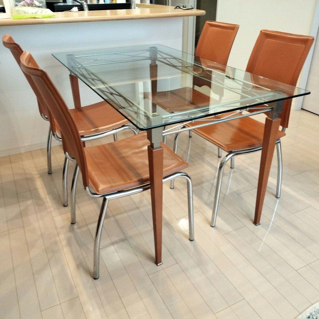 【イタリア製】ガラス製テーブルとレザーチェア4脚セット ヴェローナクラシック ダイニング5点セット(テーブル幅135cm+革張り