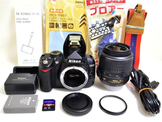 ♡Nikon D3000♡初心者安心♡スマホに転送♡付属品多数♡最初