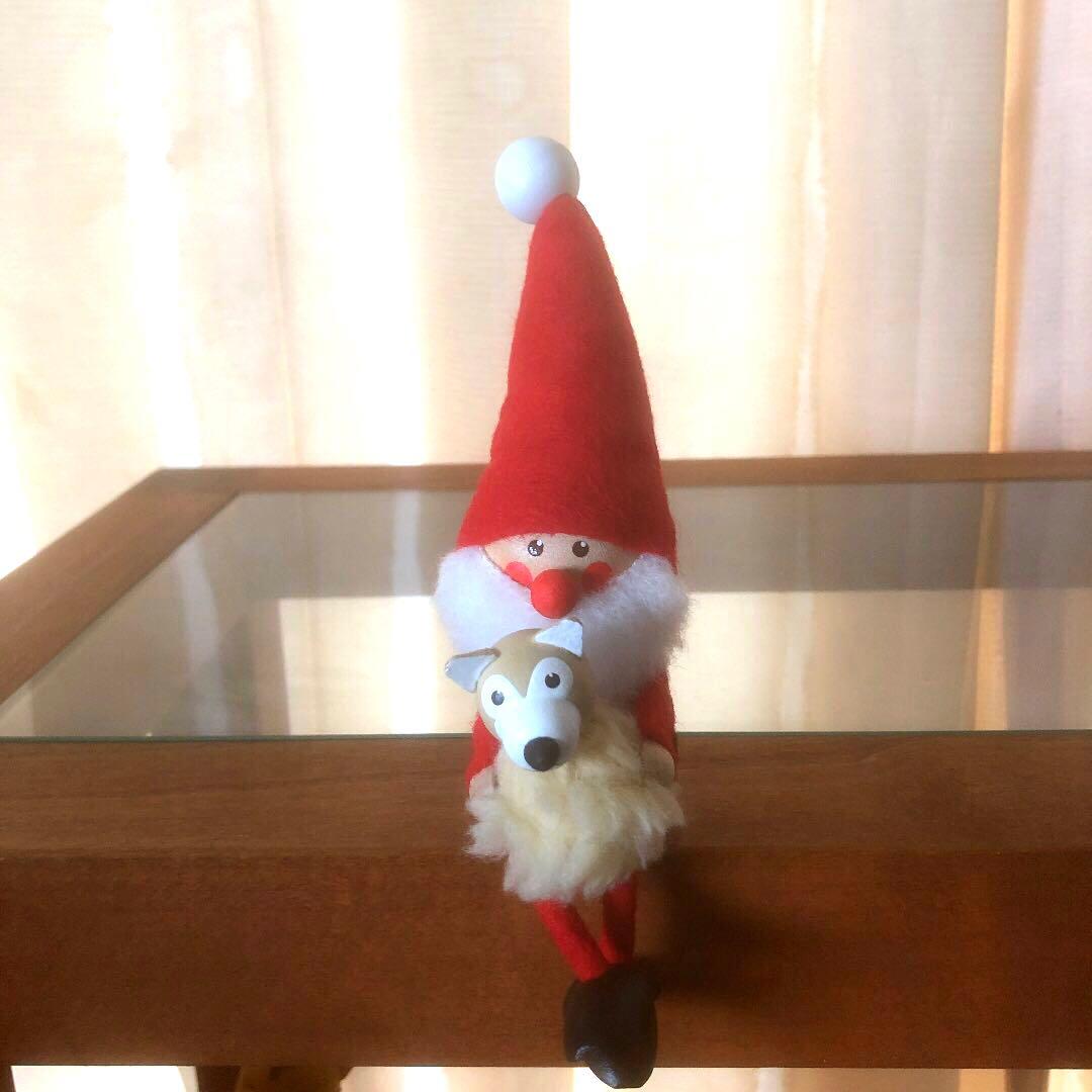 ノルディカニッセ 犬を抱えるサンタさん ノルディカニッセ イヌを抱えるサンタ (ノルディカニッセ イヌヲカ