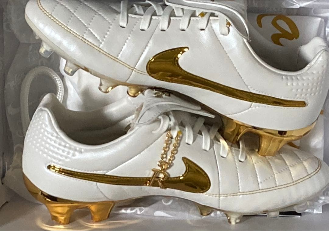 T*G様 NIKE TIEMPO LEGEND RGN FG SE 26.0cm